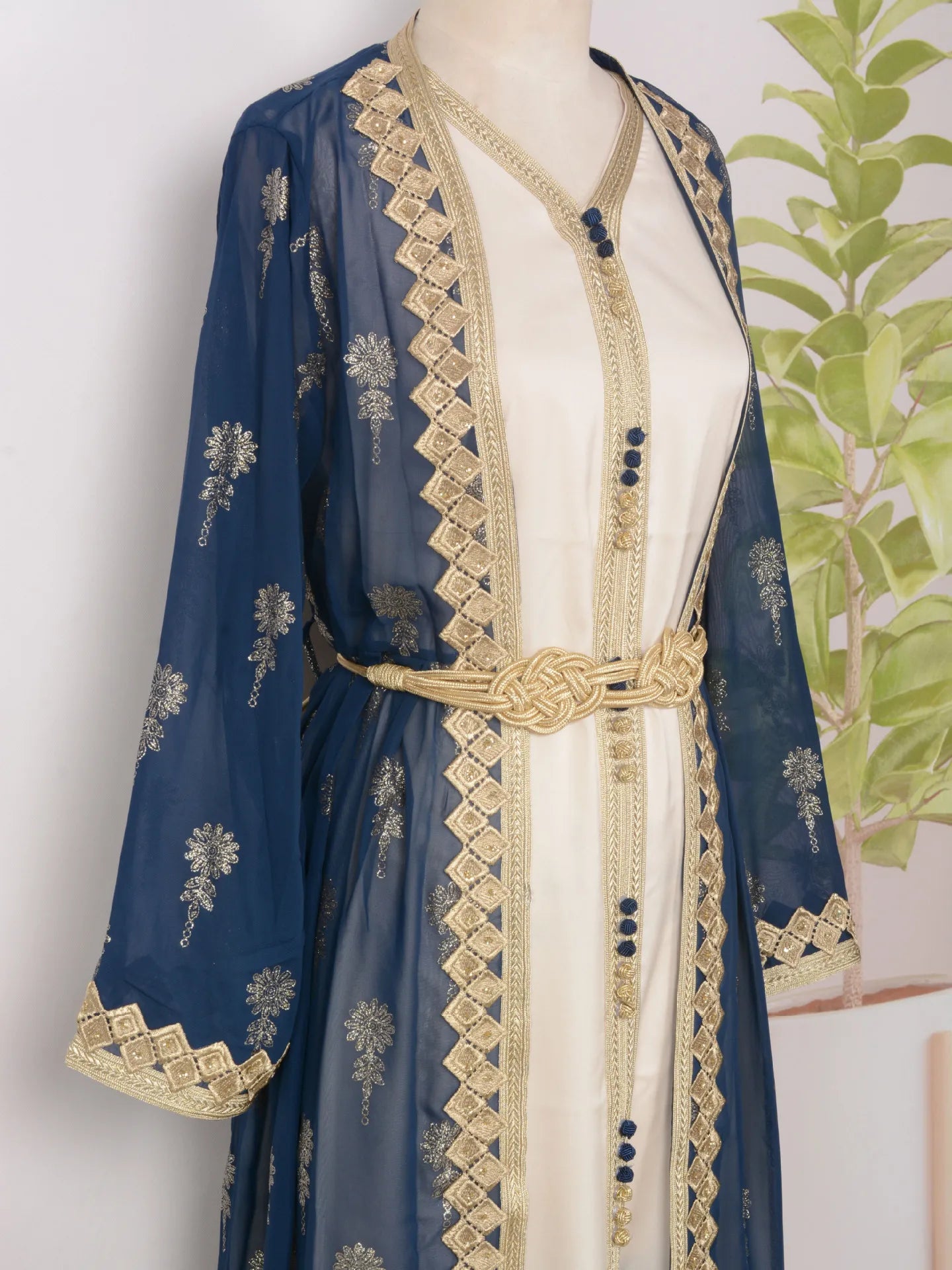 Luxury Dress 2 Piece Printed Embroidered outfit